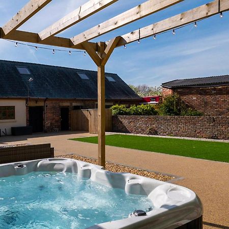 Abbey Farm House Ormskirk Exterior photo